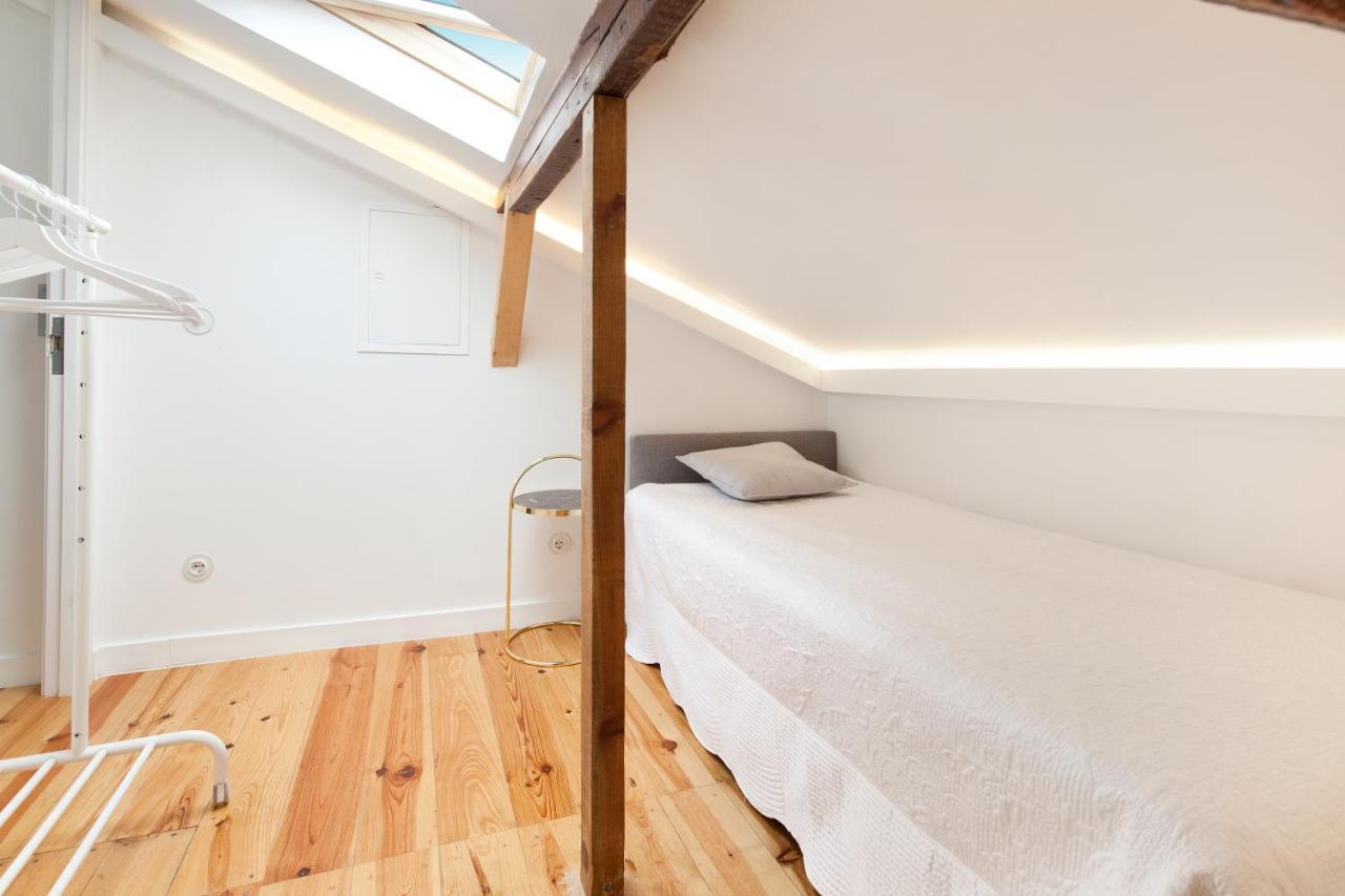 Tiny Cosy Room- Alcantara リスボン エクステリア 写真